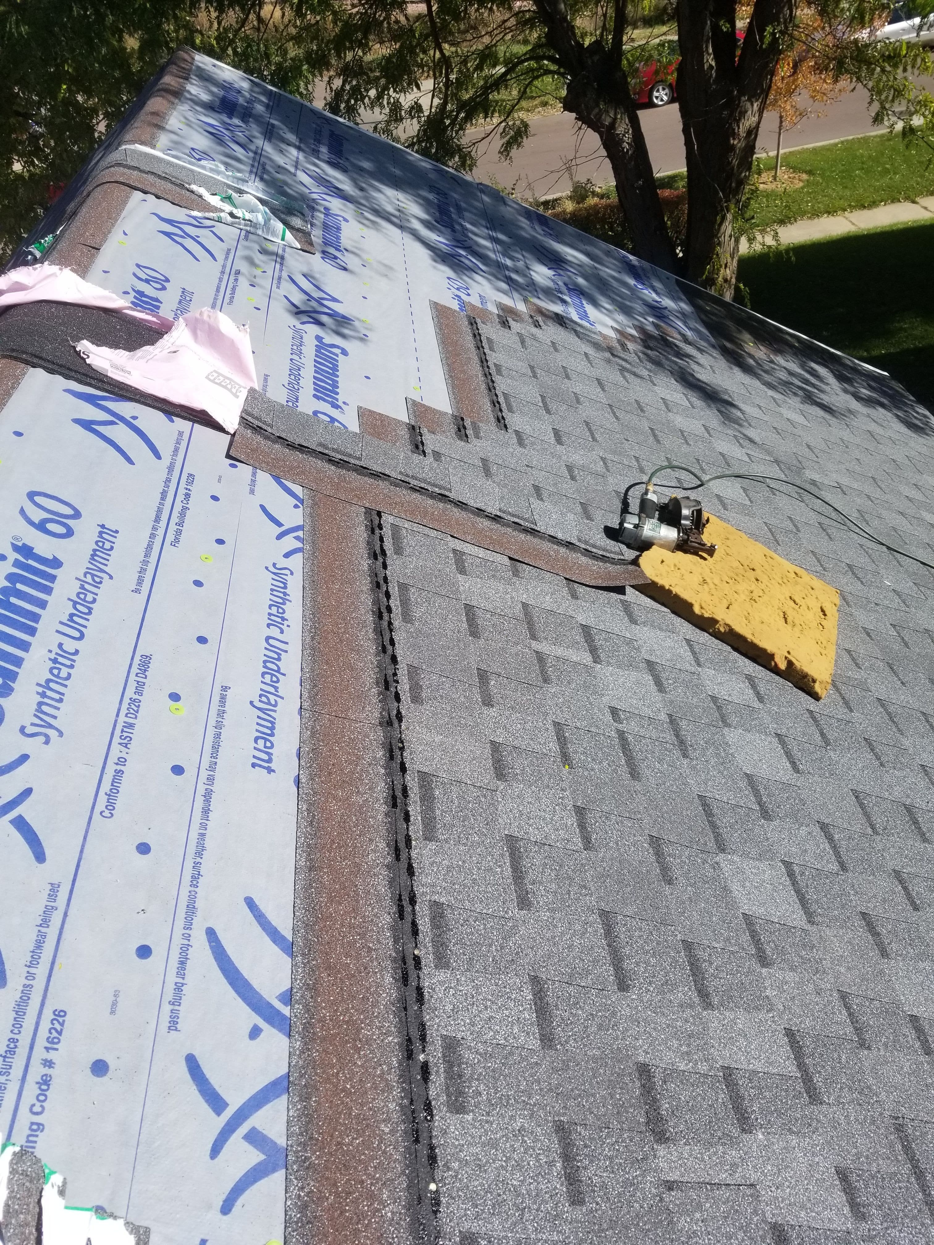 E & C Roofing And Siding